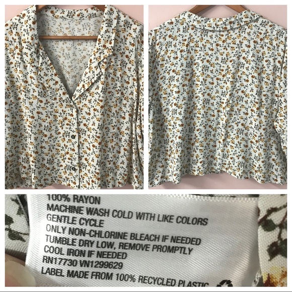 ‼️SOLD‼️Cream Floral Boxy Cropped Shirt - Picture 3 of 4